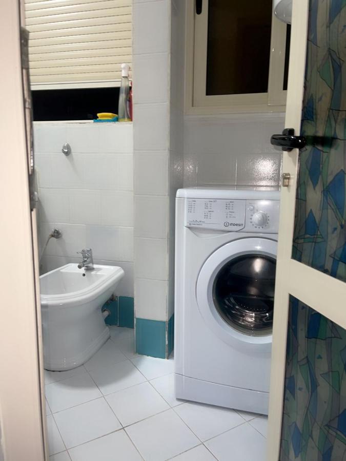 Mirela'S Apartment City Center 地拉那 外观 照片